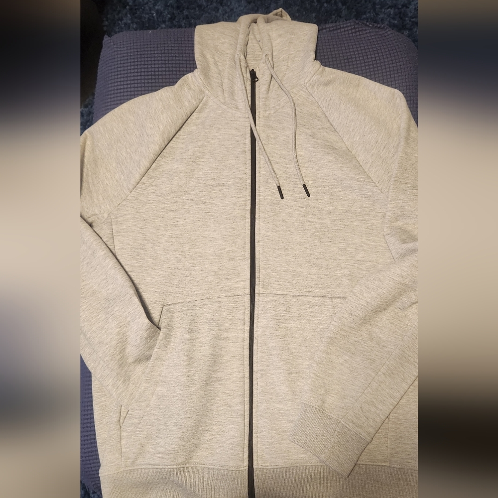 Jordan Craig sweat suit